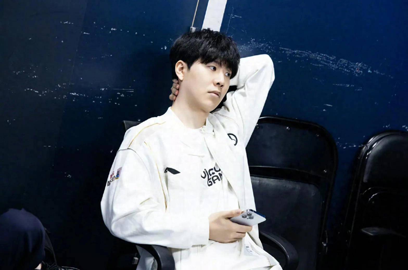 万物皆可2077，这样的CSGO你喜欢吗